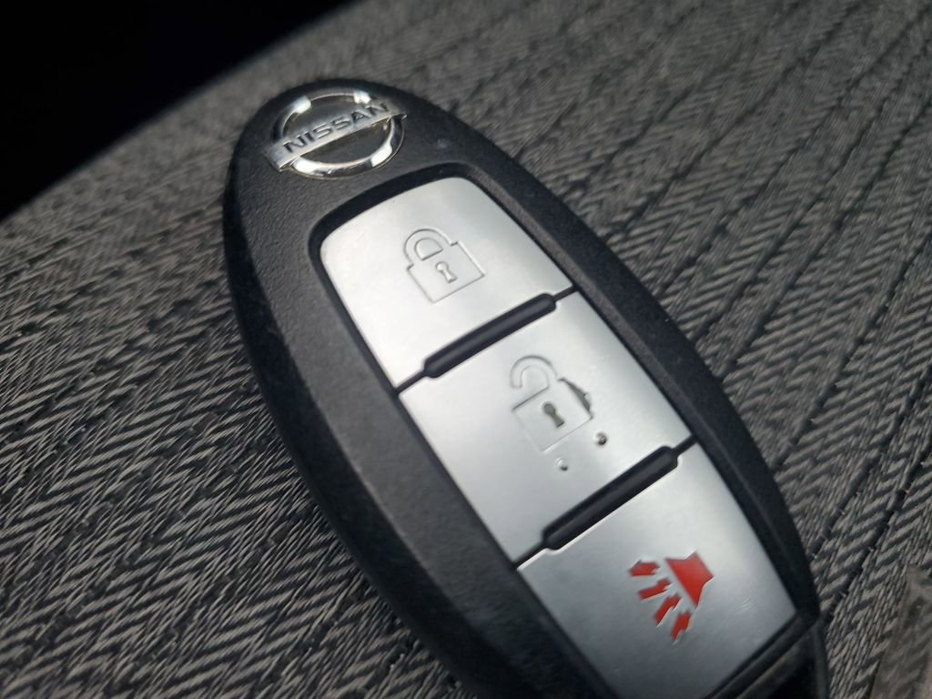 Used 2021 Nissan Rogue S image 36