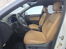 Used 2024 Volkswagen Tiguan SE FWD image 19