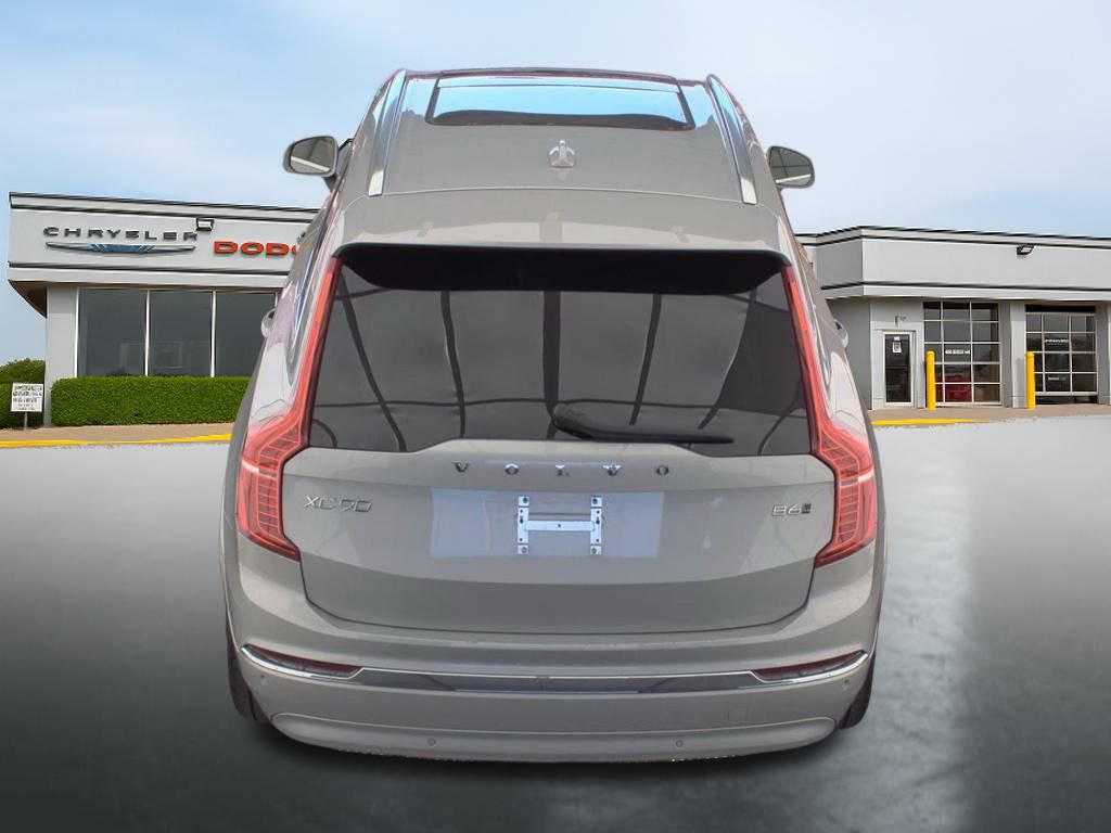 Used 2025 Volvo XC90 B6 Plus image 33
