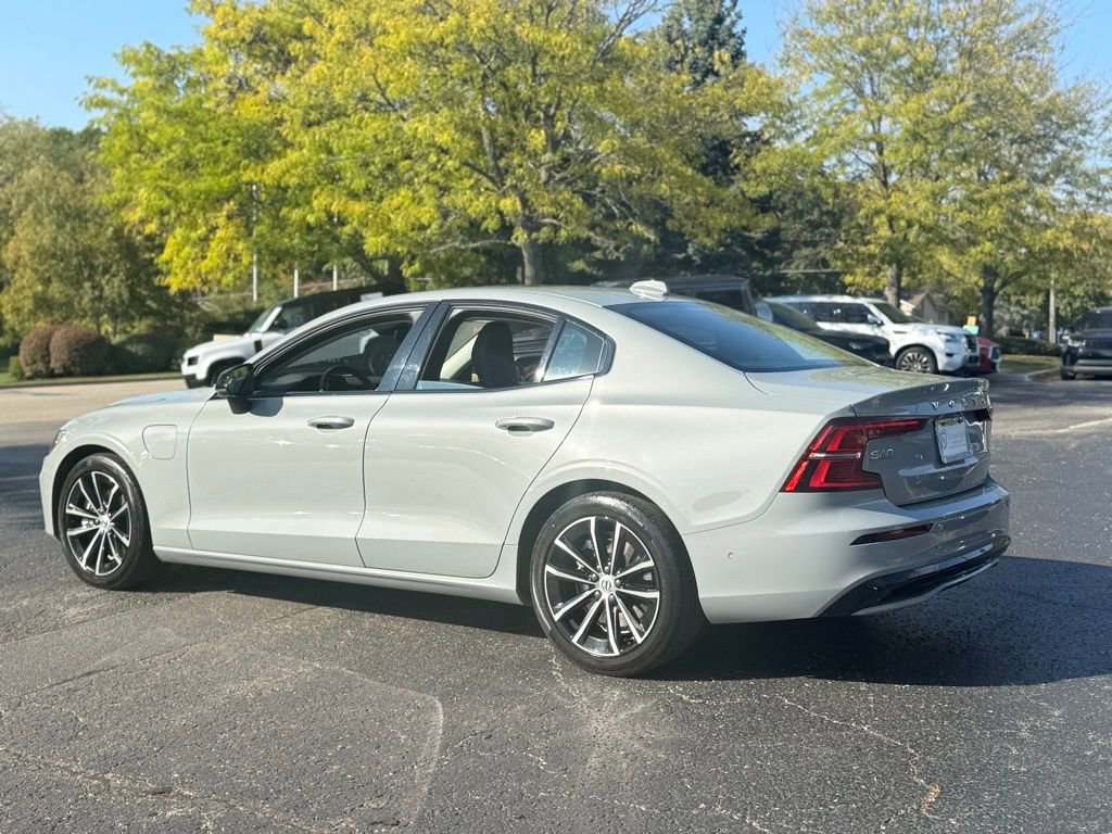 Used 2025 Volvo S60 T8 Plus w/ Climate Package image 7