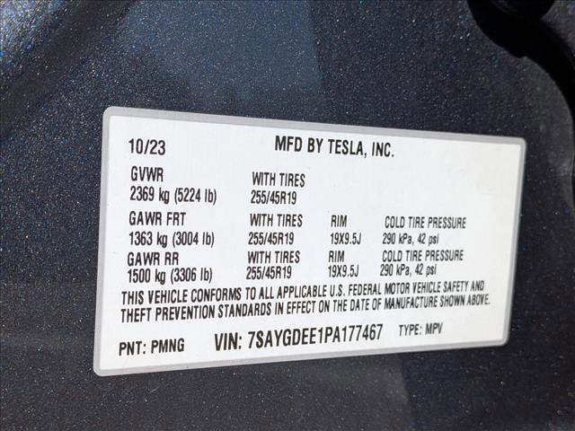 Used 2023 Tesla Model Y Long Range image 25
