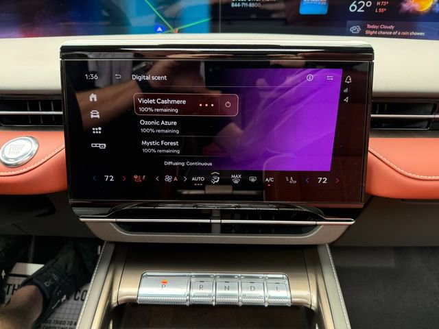 Used 2024 Lincoln Nautilus Black Label w/ Jet Appearance Package (87T) image 28