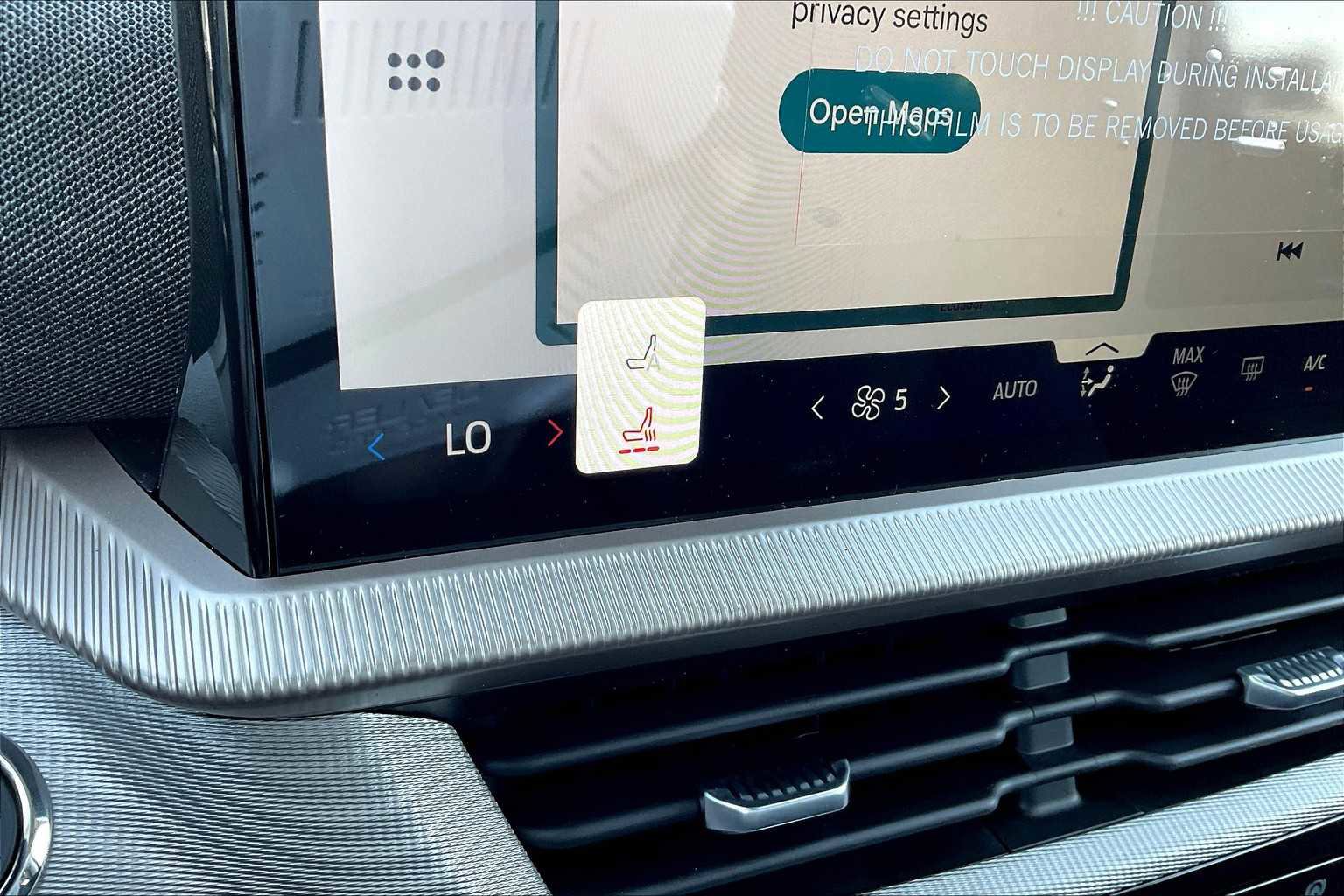 New 2025 Ford Explorer Active image 17