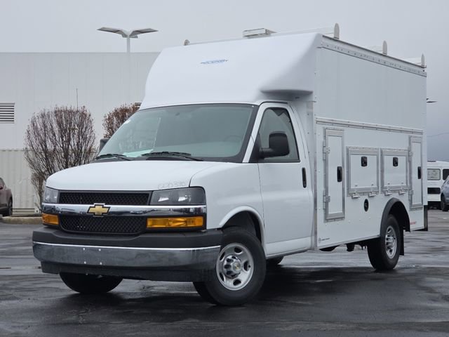 New 2026 Chevrolet Express 3500 w/ Power Convenience Package image 2