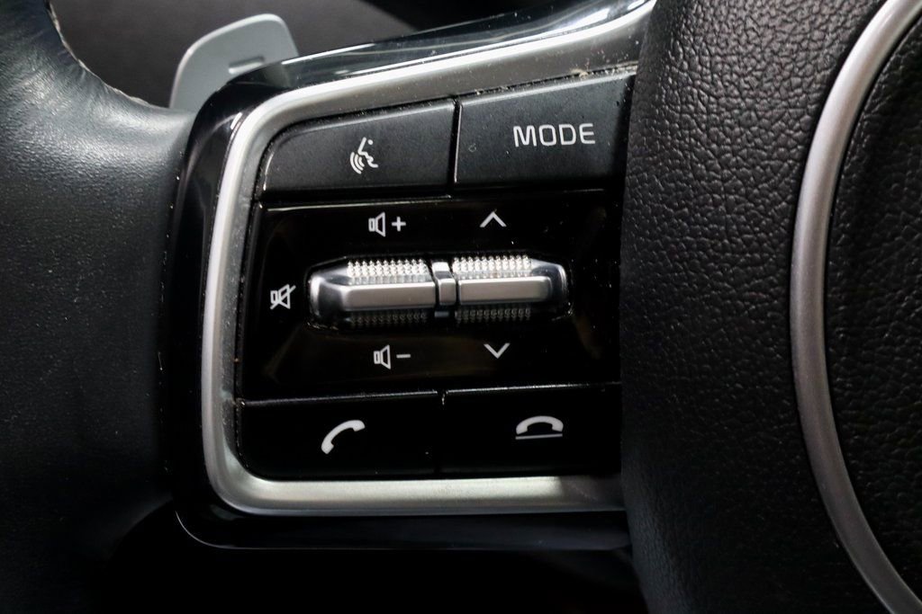 Used 2023 Kia Sorento SX Prestige image 30