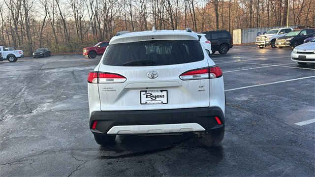 Used 2024 Toyota Corolla Cross LE image 30