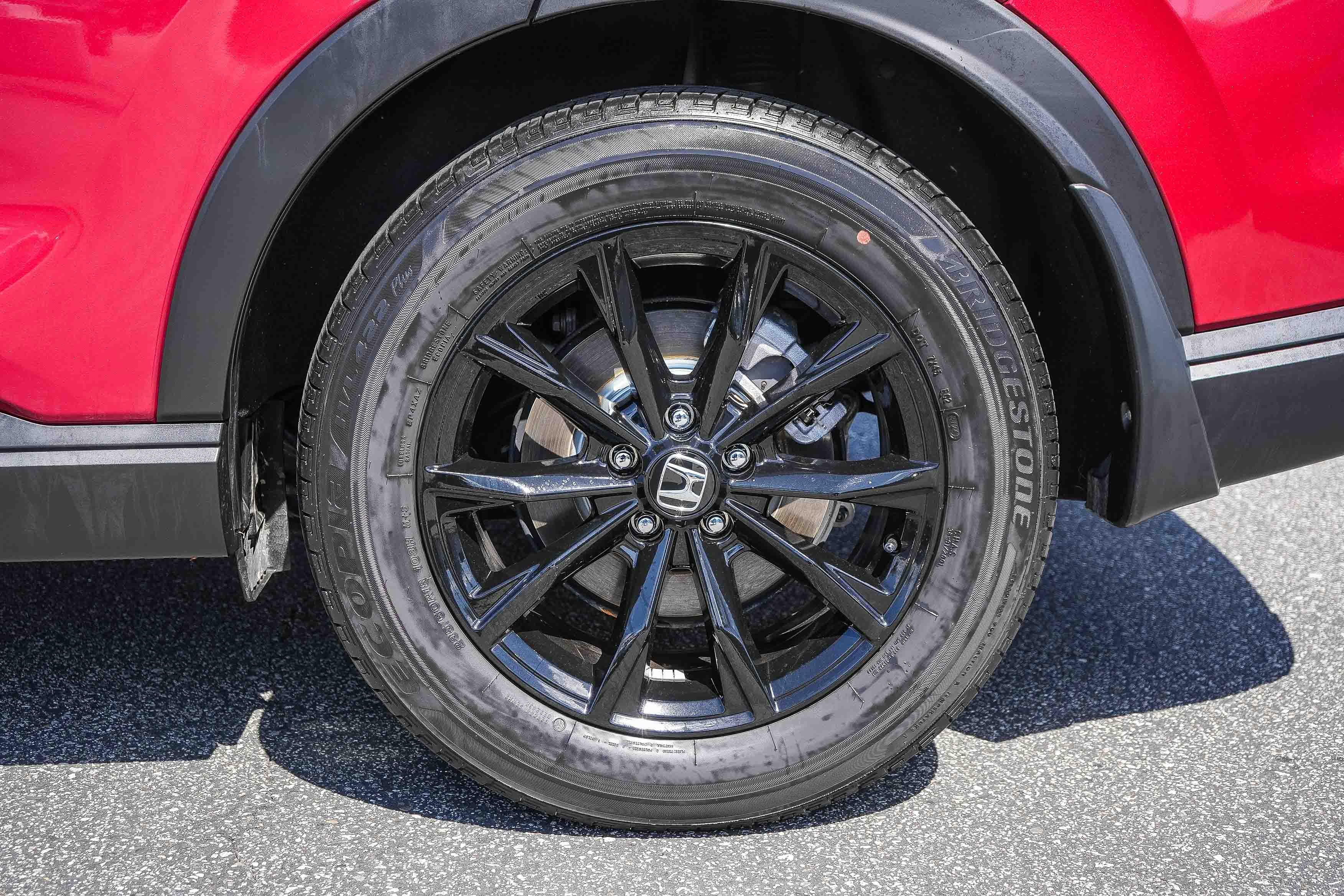 Certified 2025 Honda CR-V Sport-L image 12