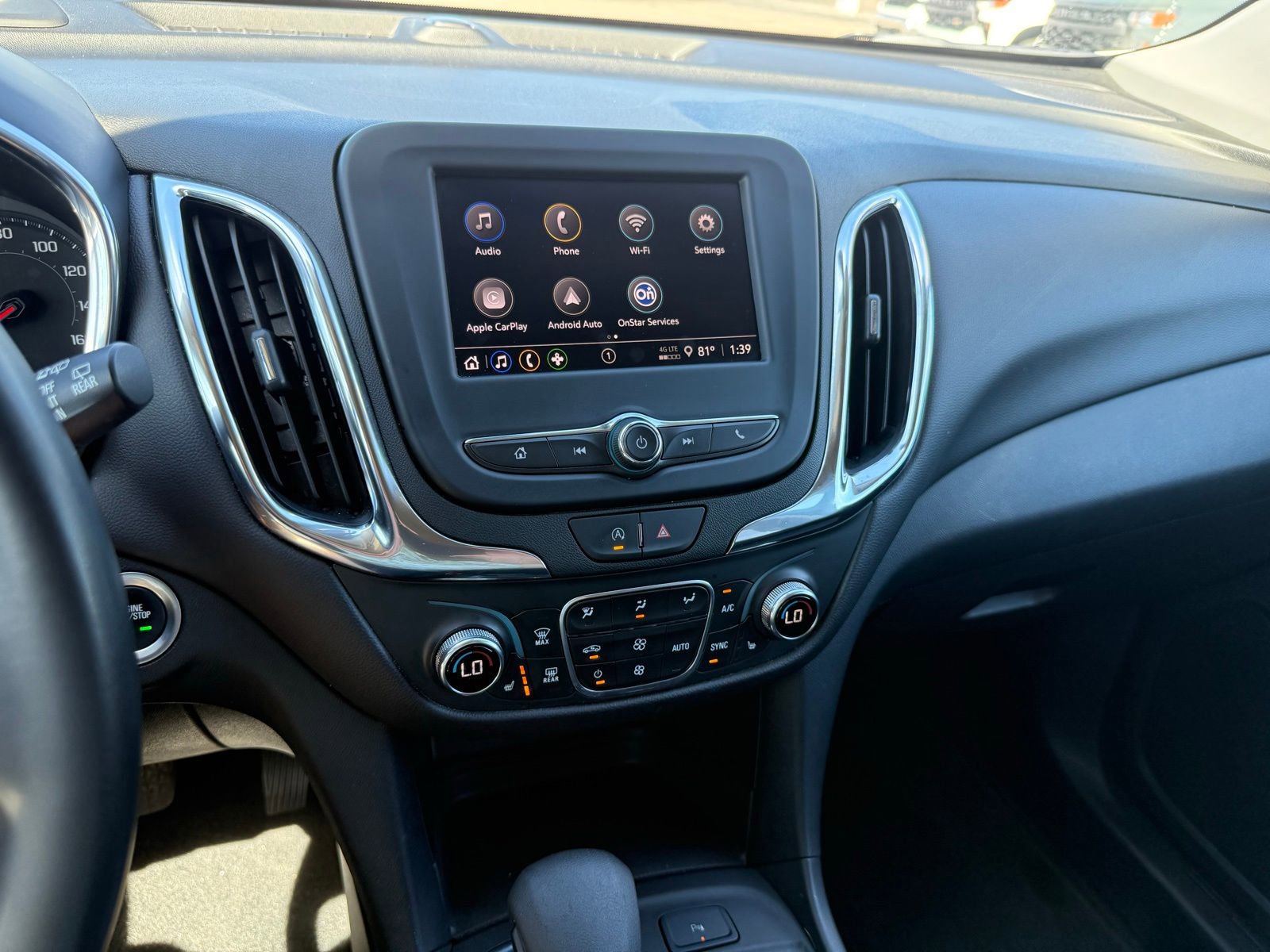 Used 2024 Chevrolet Equinox LT image 21