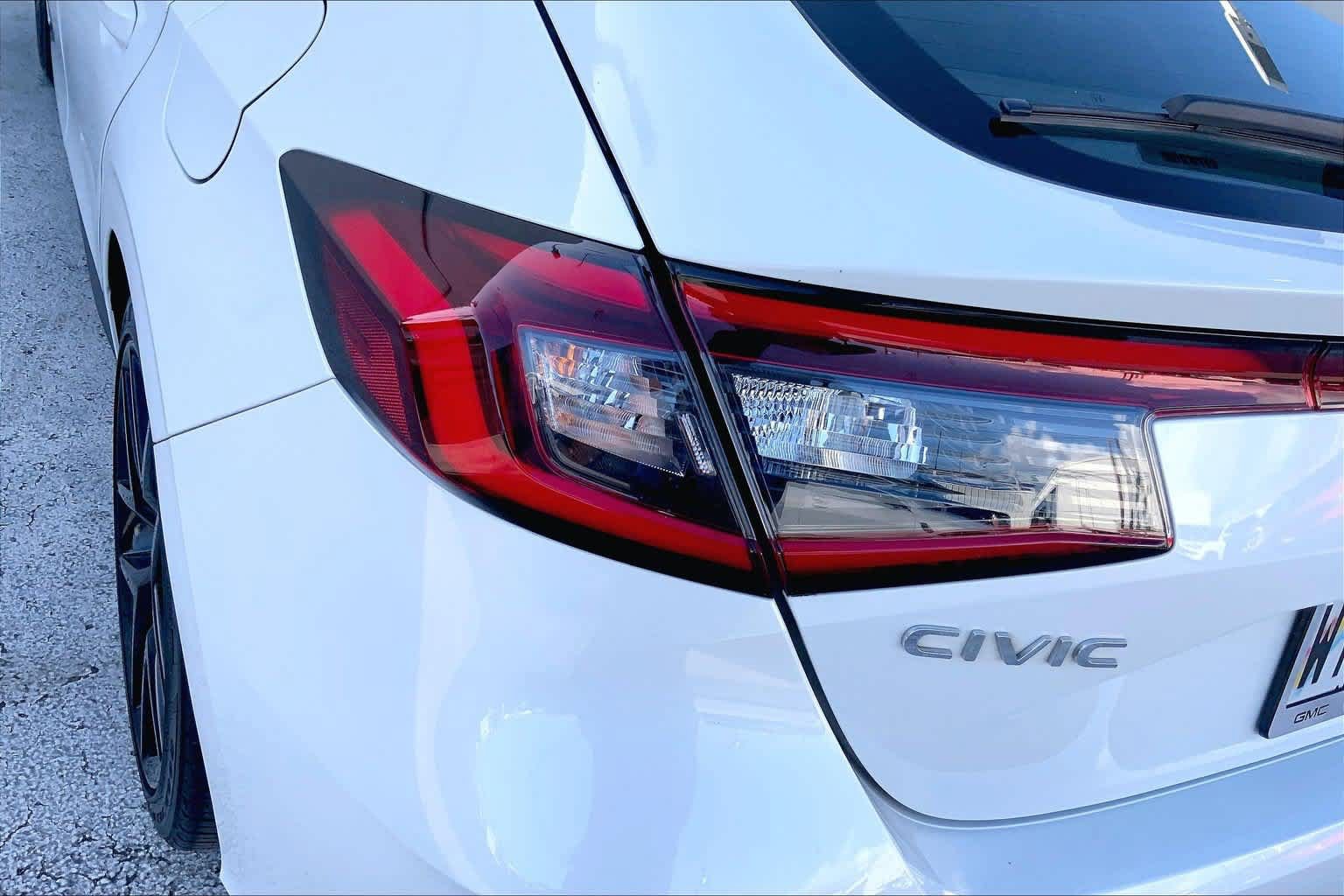 Used 2024 Honda Civic Sport image 32
