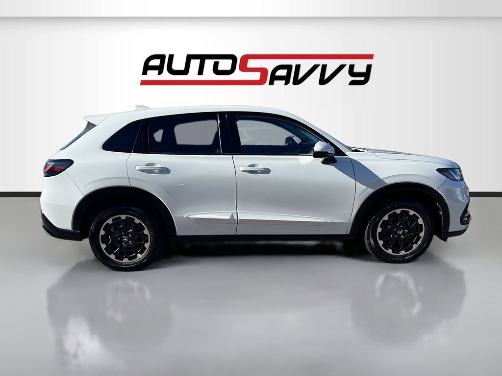 Used 2023 Honda HR-V EX-L image 8