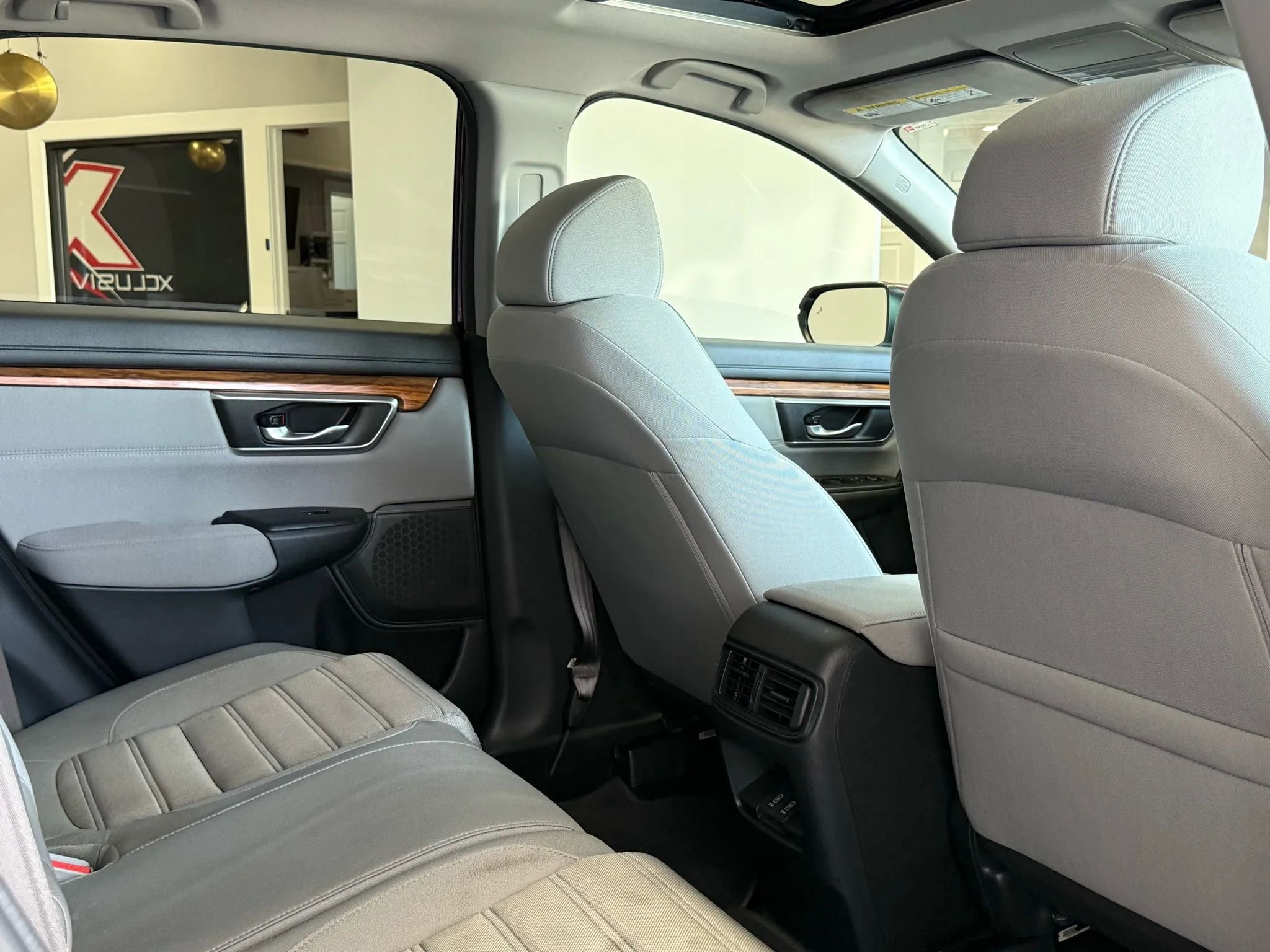 Used 2019 Honda CR-V EX image 25