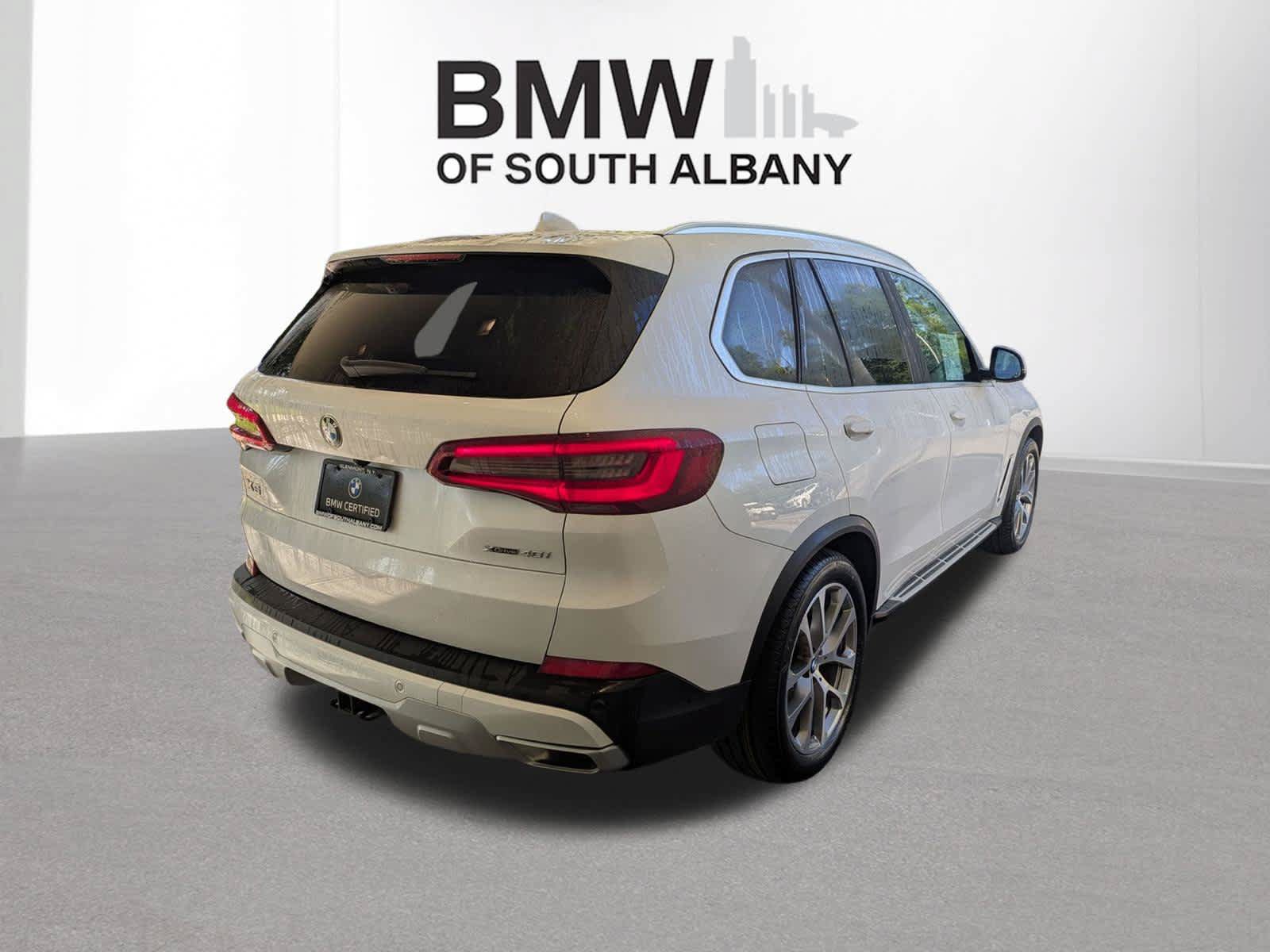 Used 2023 BMW X5 xDrive40i w/ Premium Package AWD/4WD image 3