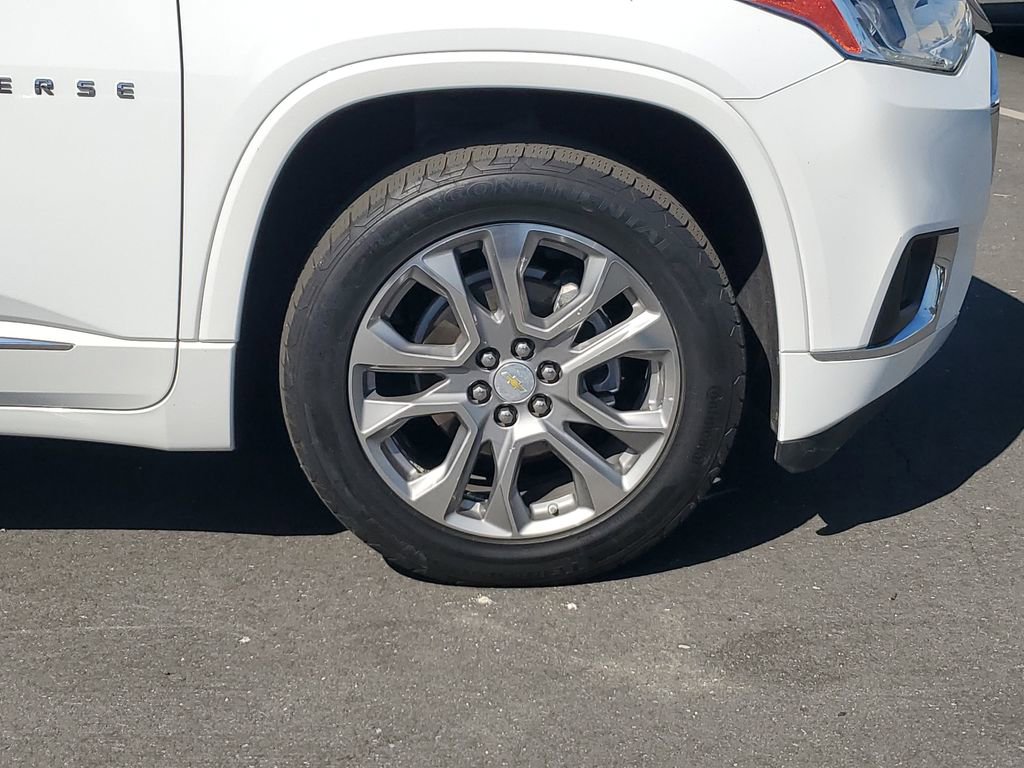 Used 2019 Chevrolet Traverse Premier w/ Driver Confidence II Package image 5