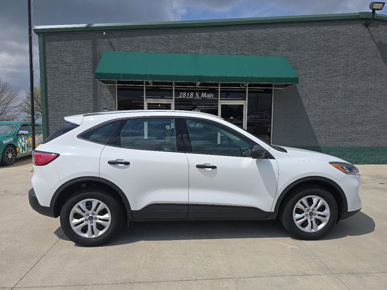 Used 2020 Ford Escape S image 7