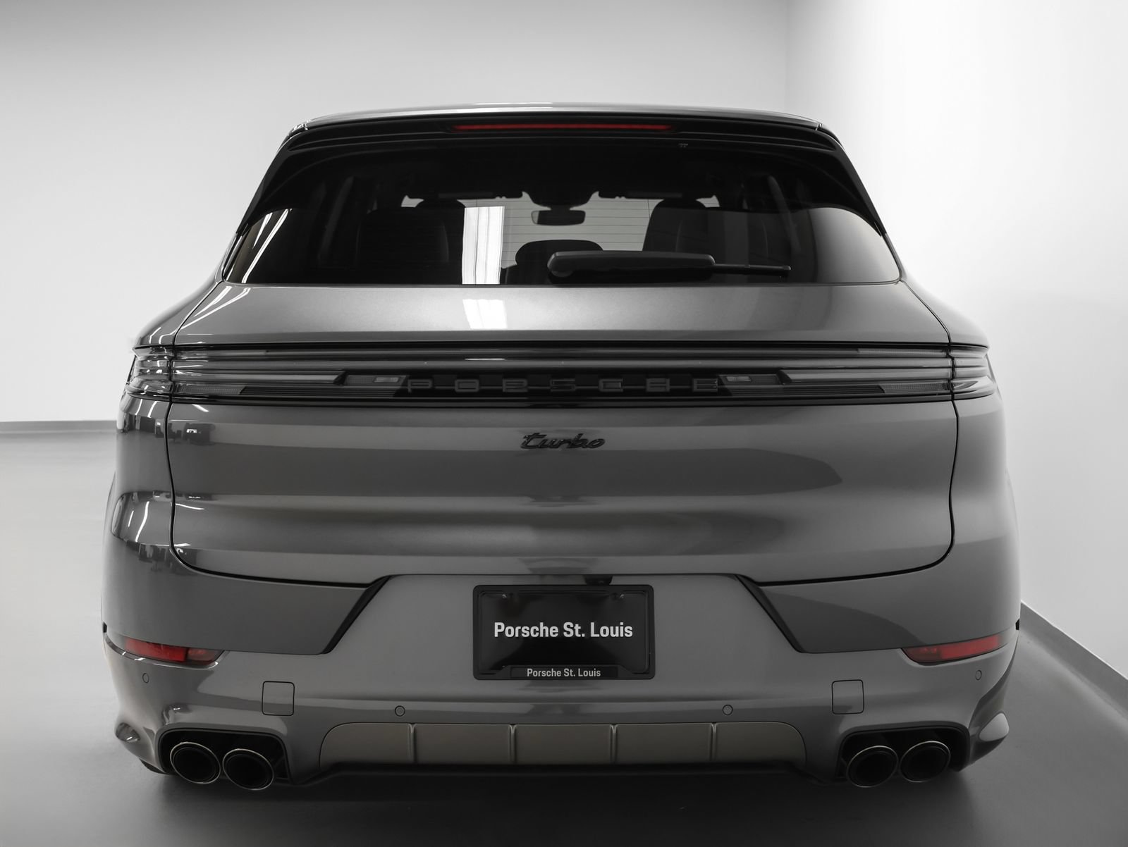 Used 2025 Porsche Cayenne Turbo AWD/4WD image 11