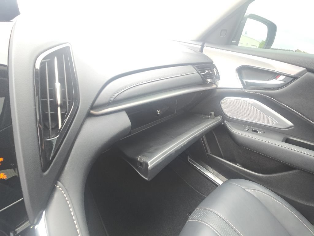 Used 2025 Acura RDX w/ Technology Package AWD/4WD image 23