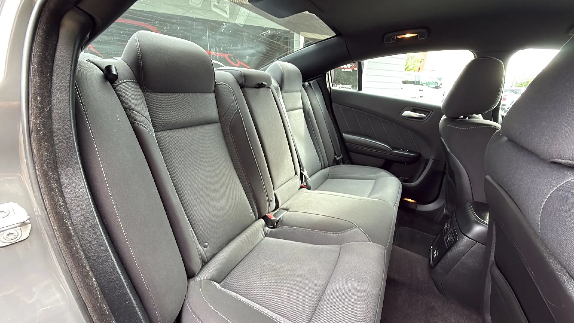 Used 2019 Dodge Charger SXT w/ Blacktop Package AWD/4WD image 18