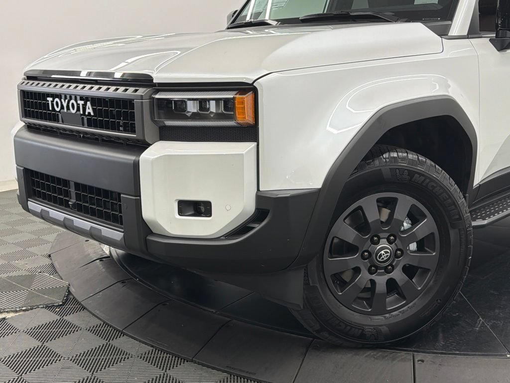 Used 2027 Toyota Land Cruiser AWD/4WD image 4