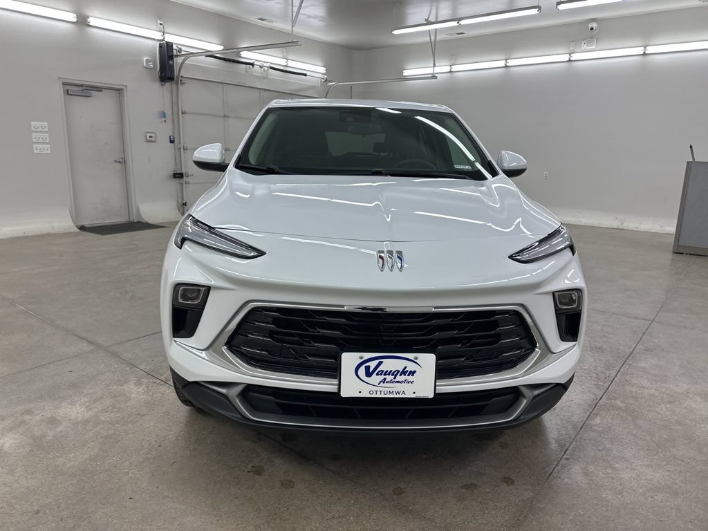 New 2026 Buick Encore GX Preferred w/ Comfort Package AWD/4WD image 3