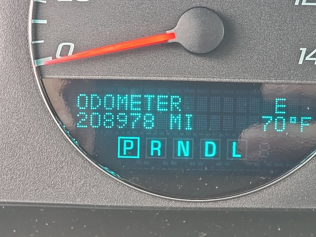 Used 2014 Chevrolet Impala LTZ FWD image 11
