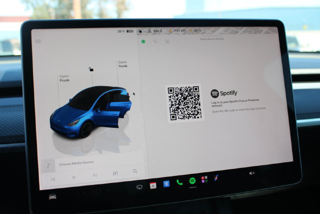 Used 2022 Tesla Model Y Performance AWD/4WD image 20