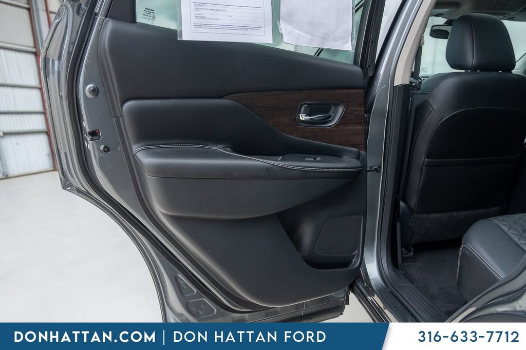 Used 2020 Nissan Murano Platinum w/ Cargo Package FWD image 20