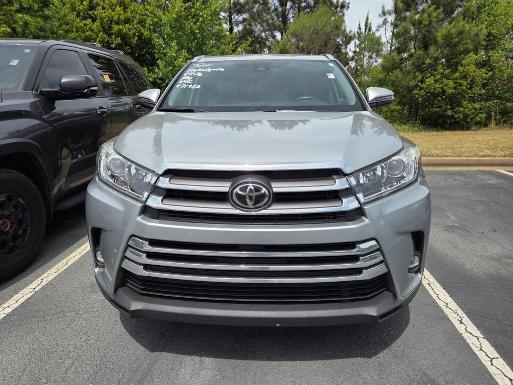 Used 2019 Toyota Highlander Limited image 2