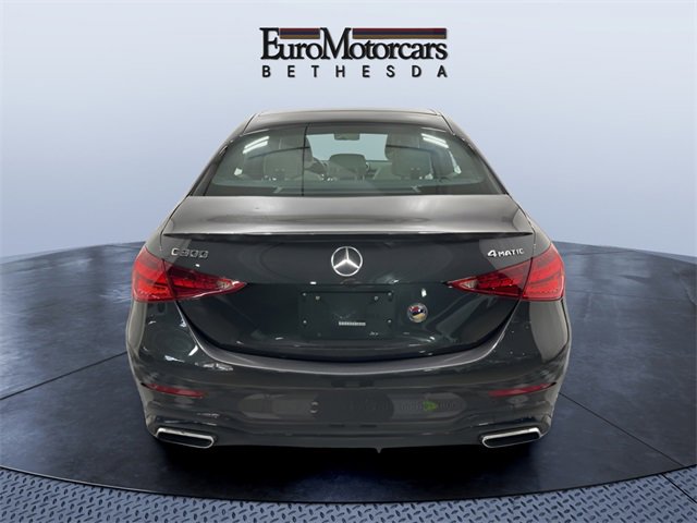 Used 2025 Mercedes-Benz C 300 4MATIC Sedan image 4