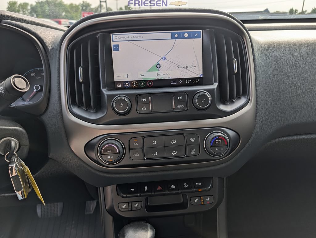 Used 2022 Chevrolet Colorado Z71 AWD/4WD image 14