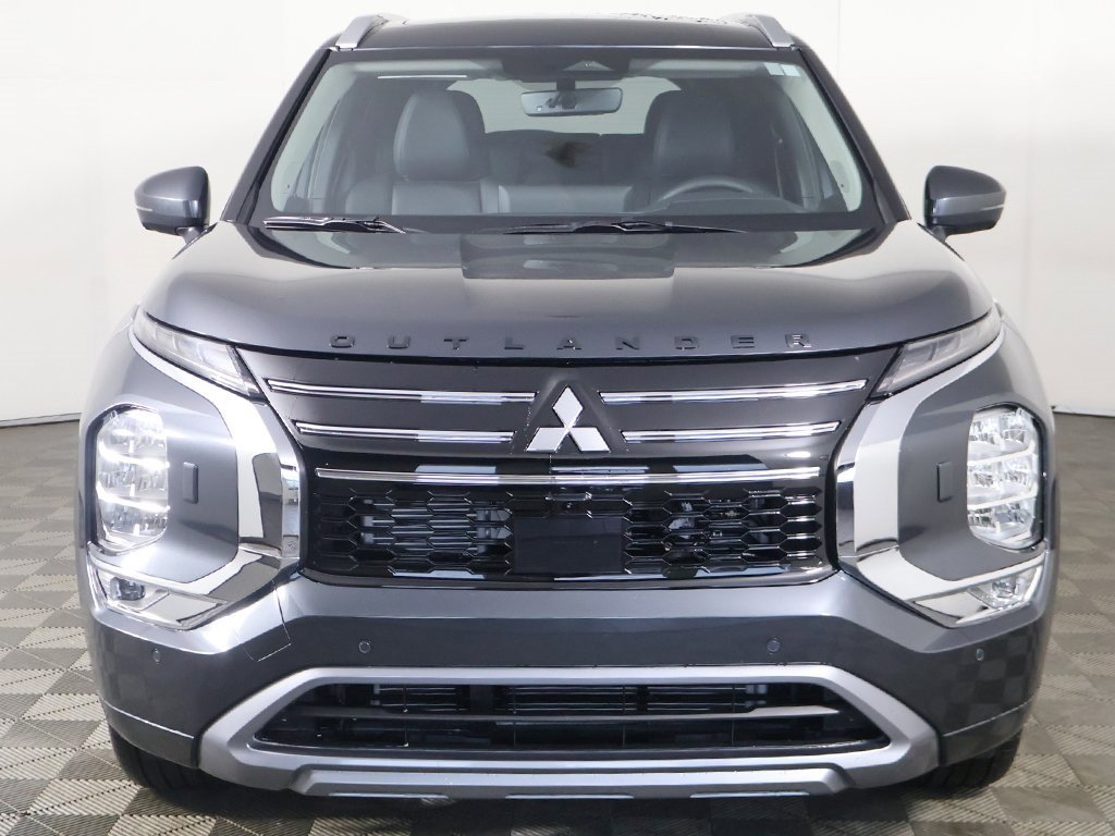New 2026 Mitsubishi Outlander SEL image 16