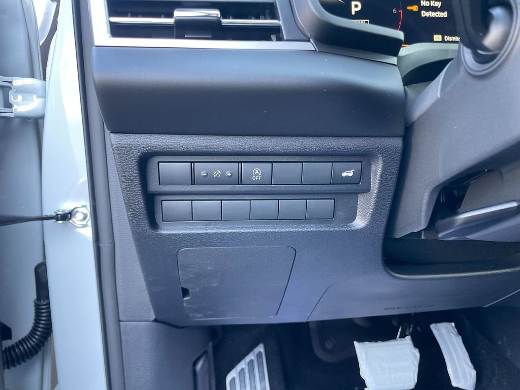 New 2026 Mitsubishi Outlander SEL image 14