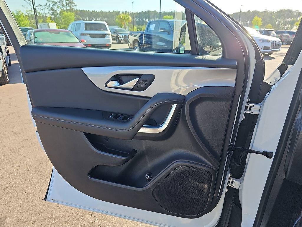 Used 2024 Chevrolet Blazer LT w/ Convenience Package image 30