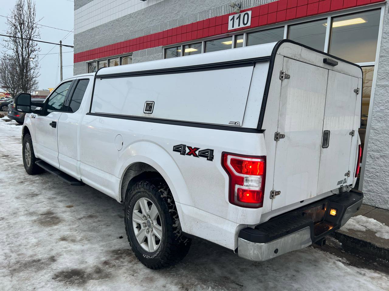 Used 2019 Ford F150 XLT w/ Equipment Group 301A Mid image 5
