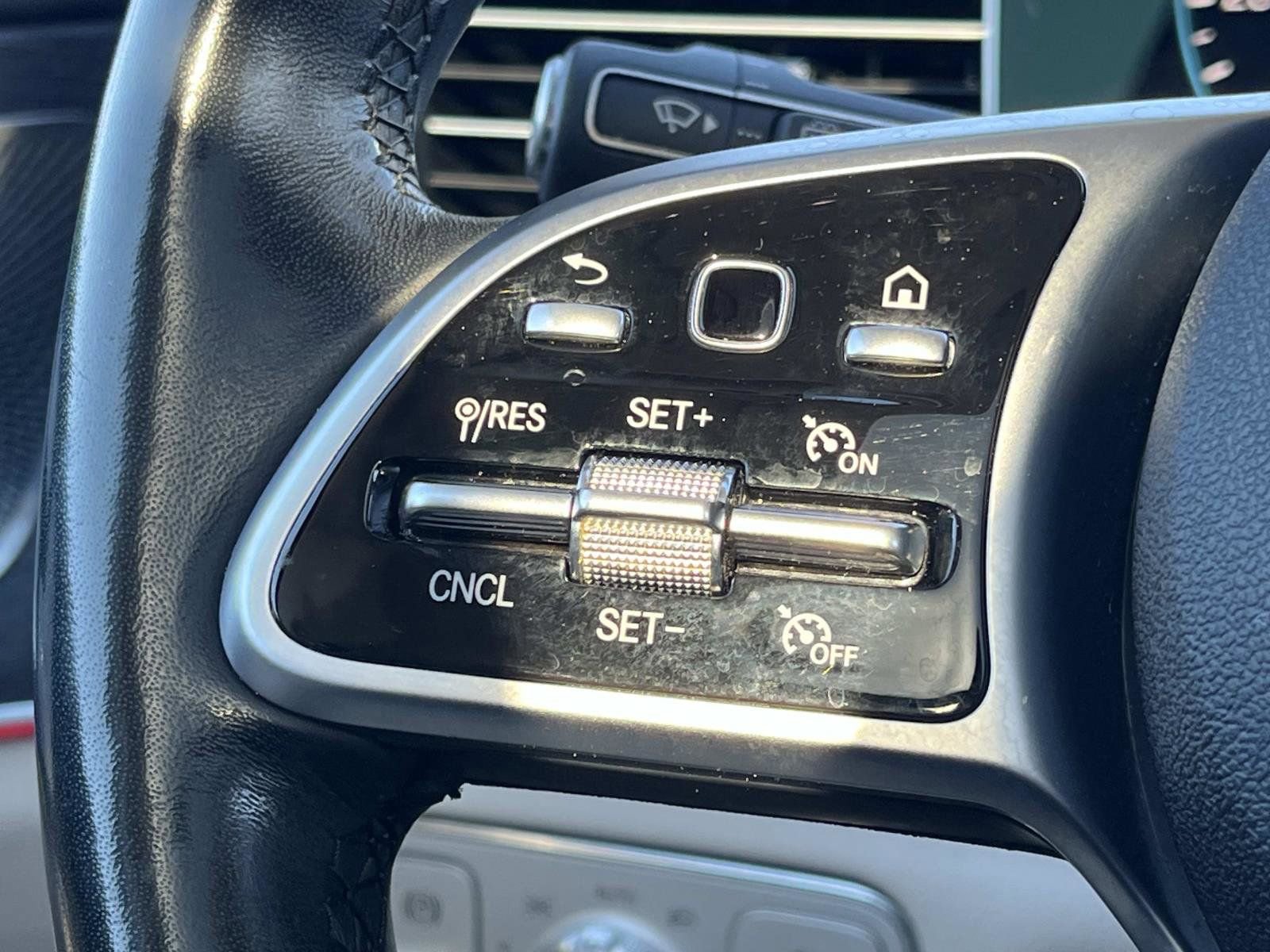 Certified 2022 Mercedes-Benz GLE 350 image 26