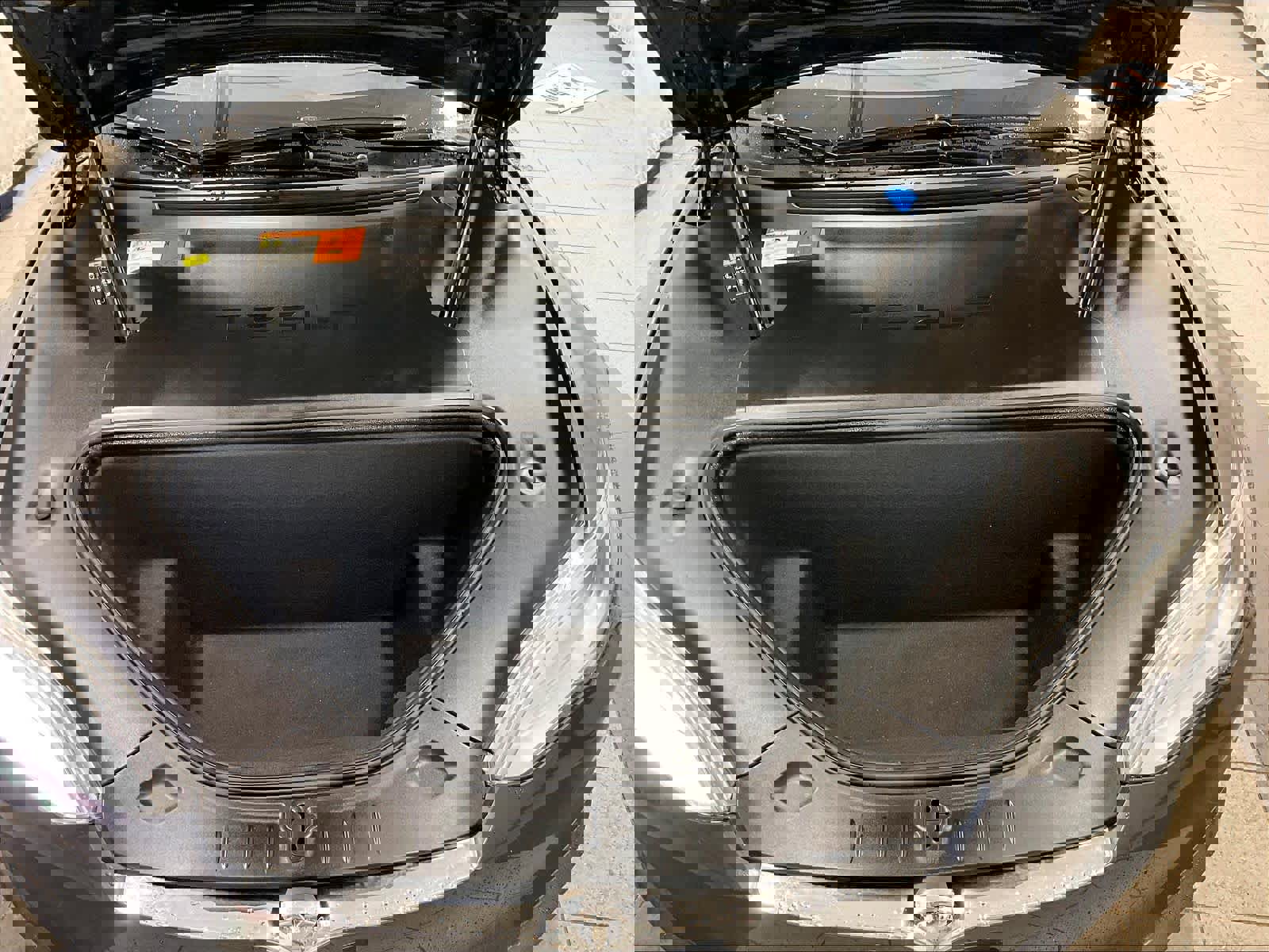 Used 2017 Tesla Model S 90D image 30