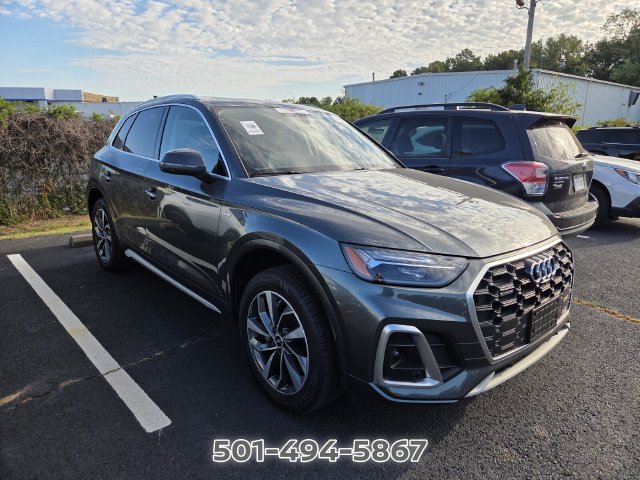 Used 2023 Audi Q5 2.0T Premium Plus w/ Premium Plus Package AWD/4WD image 3