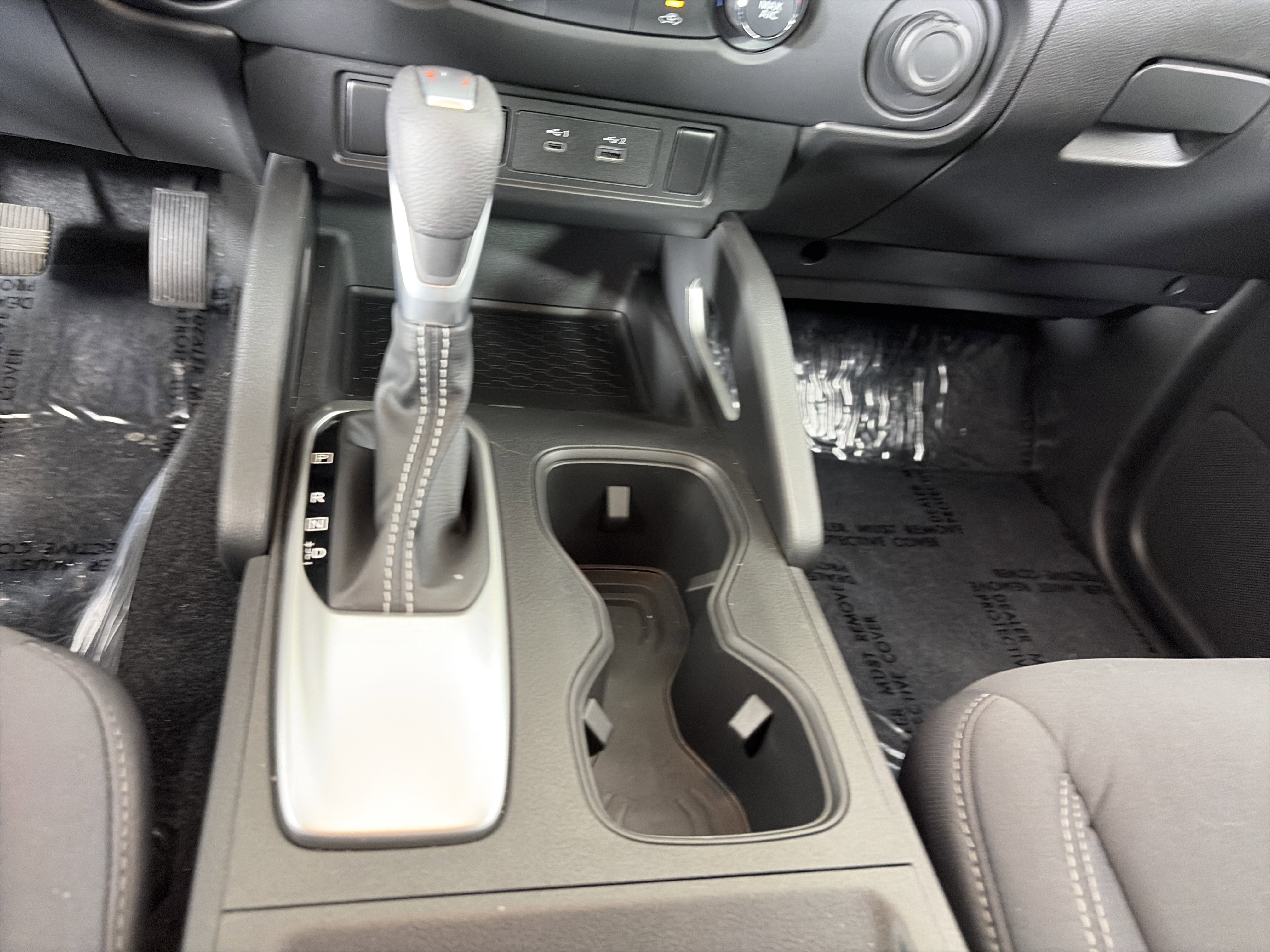 Used 2024 Nissan Frontier SV w/ Technology Package image 22