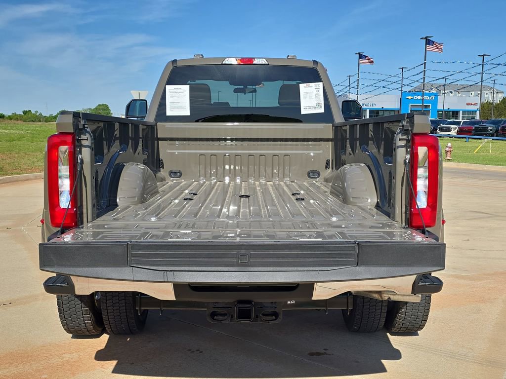 Used 2026 Ford F450 XLT w/ FX4 Off-Road Package AWD/4WD image 12