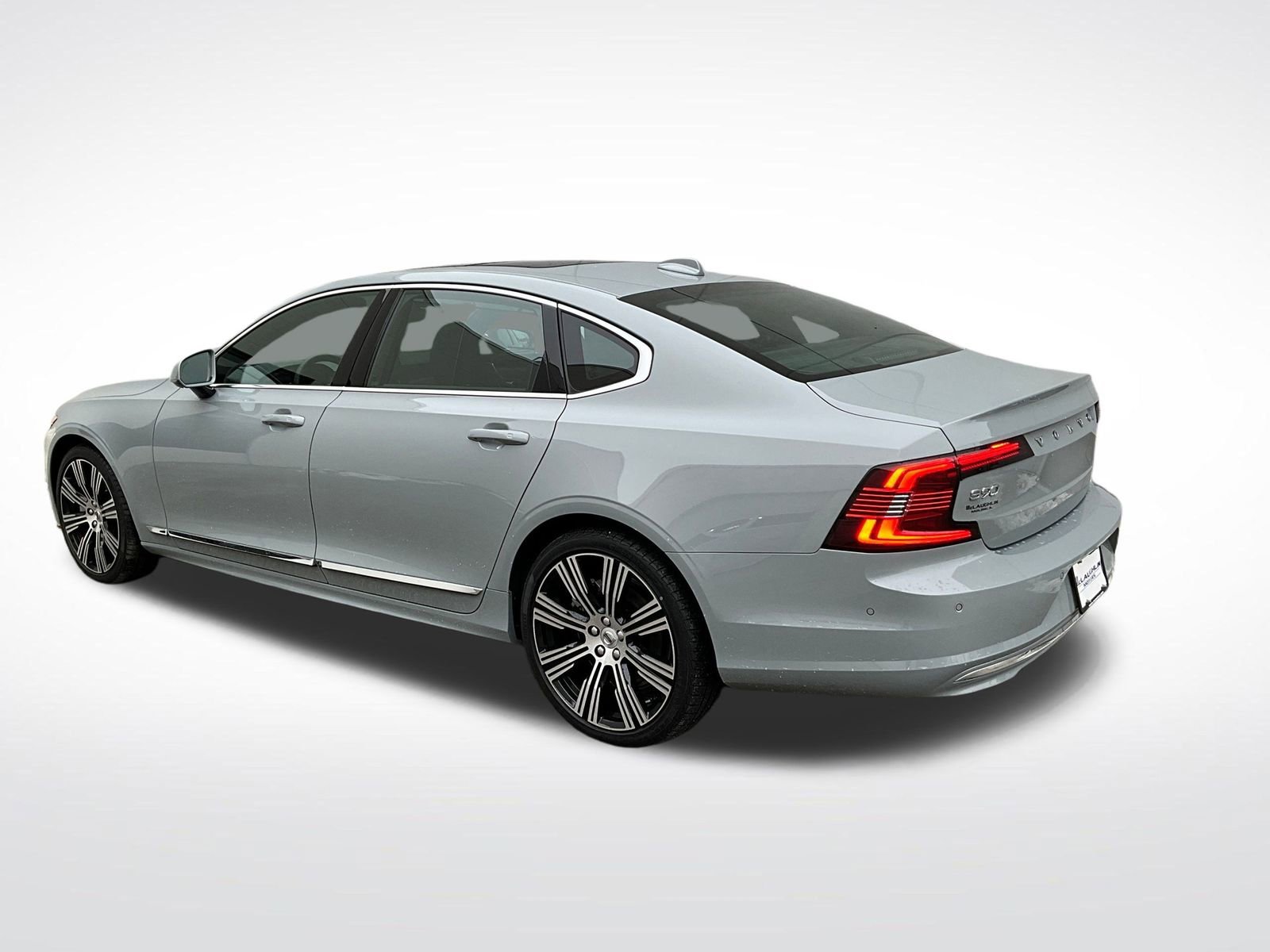 Certified 2024 Volvo S90 B6 Ultimate w/ Protection Package Premier image 3
