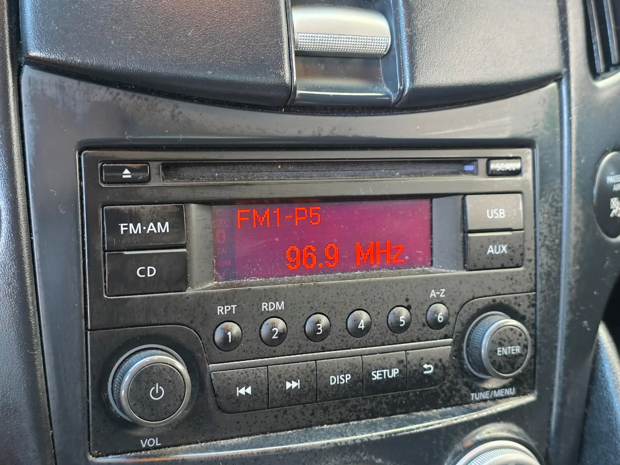 Used 2015 Nissan 370Z Coupe image 16