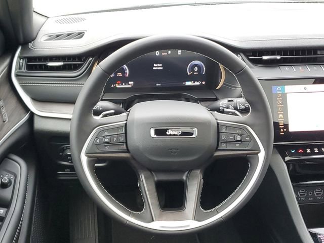 New 2026 Jeep Grand Cherokee Limited image 7