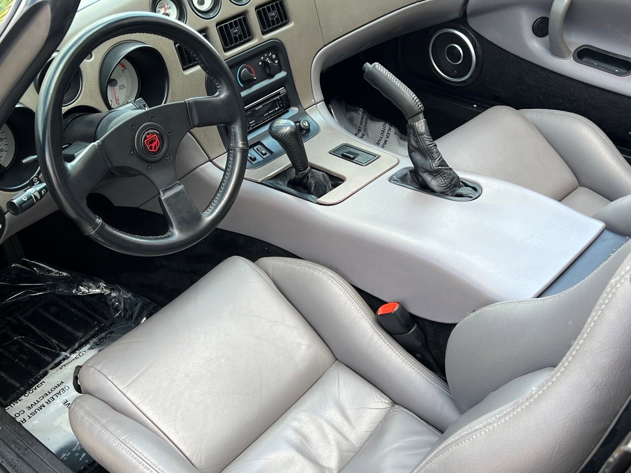 Used 1995 Dodge Viper RT/10 RWD image 2