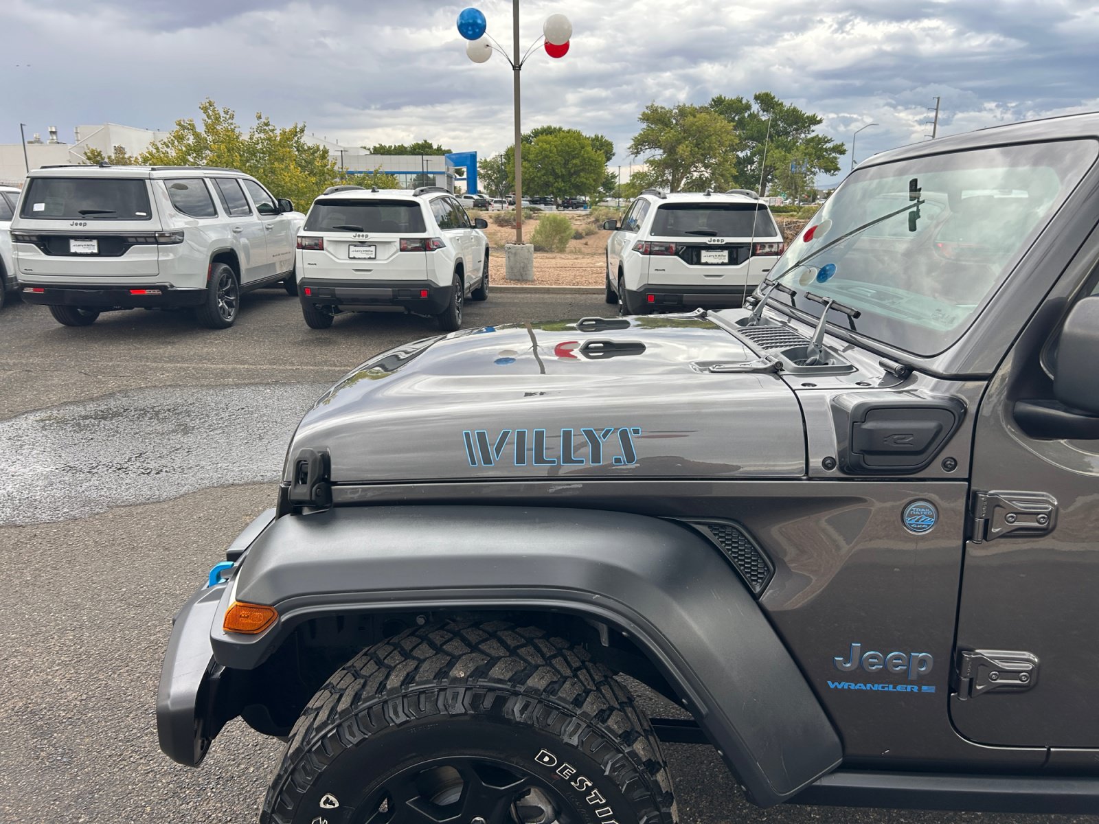 Used 2023 Jeep Wrangler Unlimited w/ 8.4" Radio Group AWD/4WD image 24