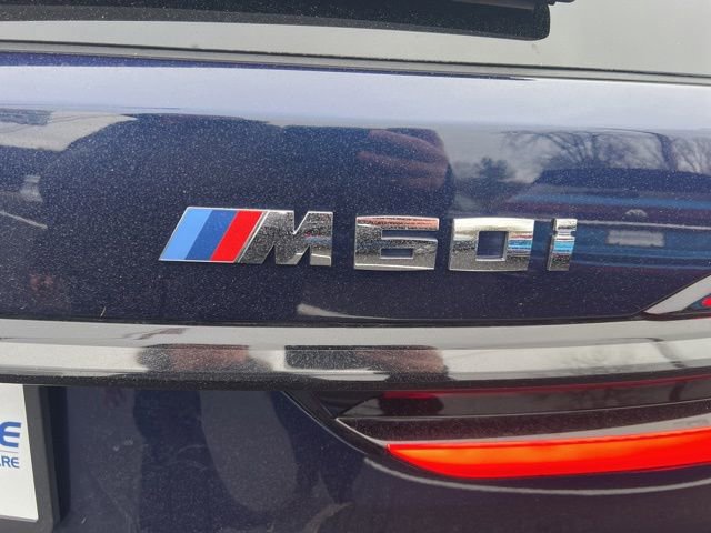 Used 2025 BMW X7 M60i image 35