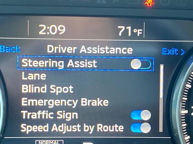 Used 2022 Mitsubishi Outlander SEL image 18