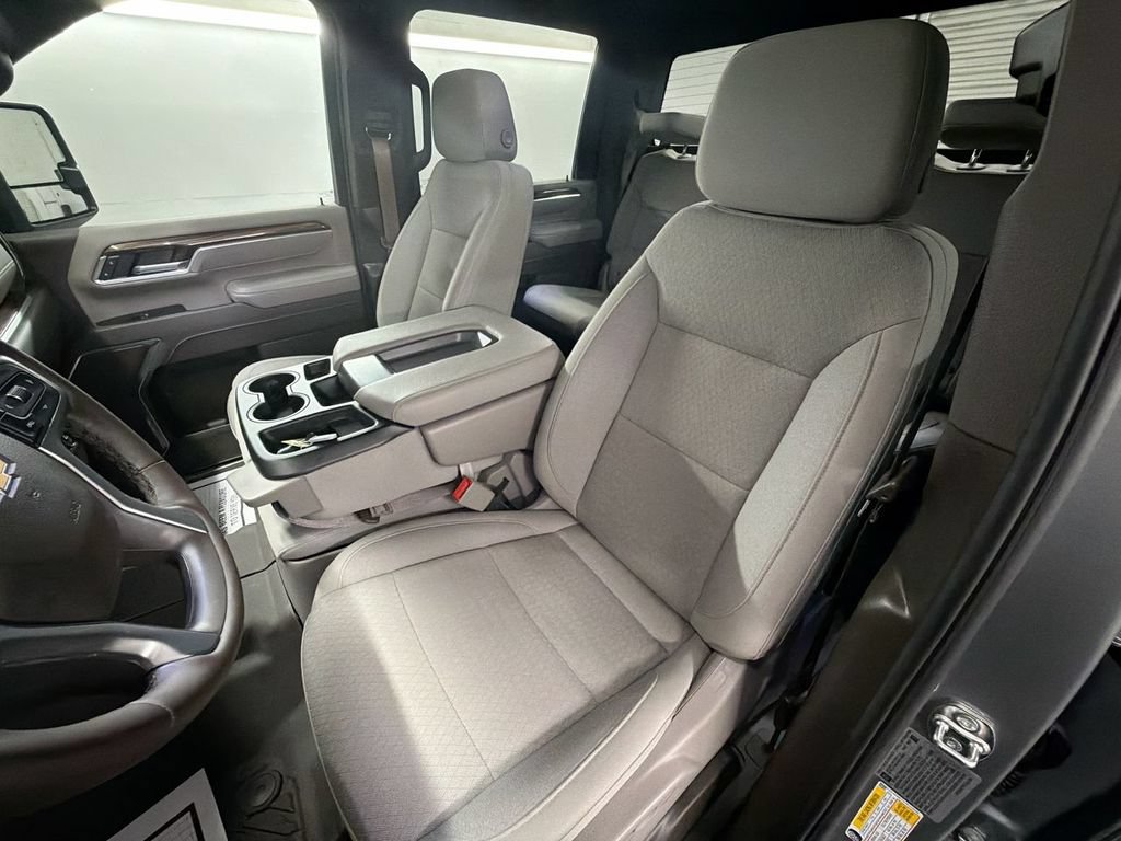 Used 2026 Chevrolet Silverado 2500 LT w/ Safety Package AWD/4WD image 19