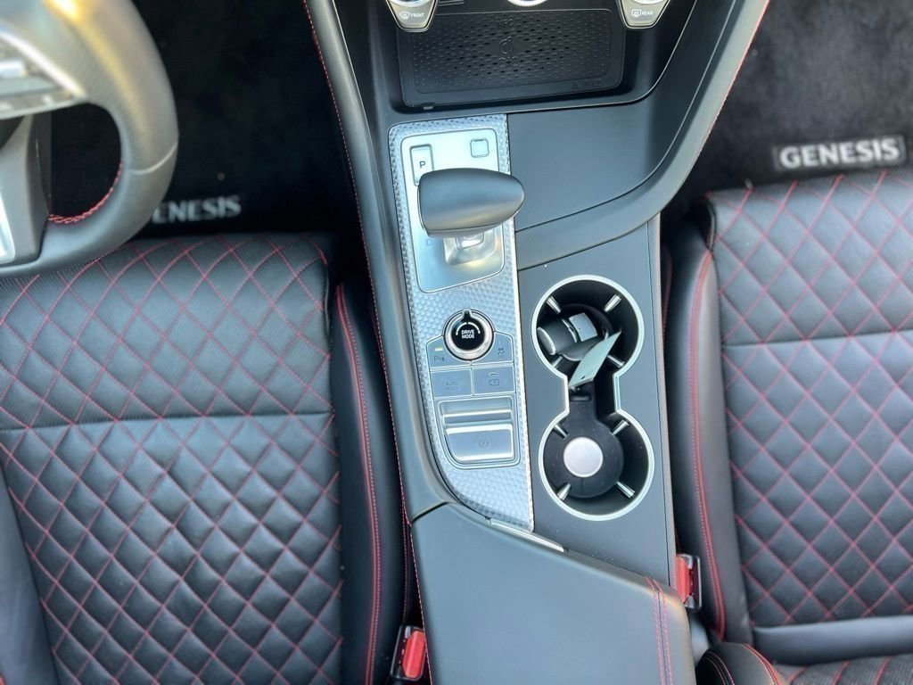 Used 2023 Genesis G70 3.3T w/ Sport Prestige Package RWD image 27
