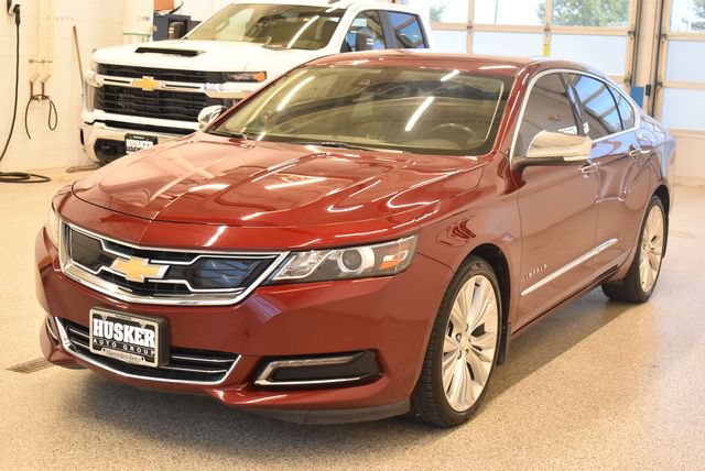 Used 2017 Chevrolet Impala Premier w/ Enhanced Convenience Package FWD image 9