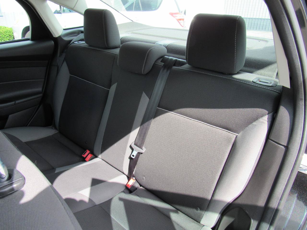 Used 2014 Ford Focus S FWD image 32