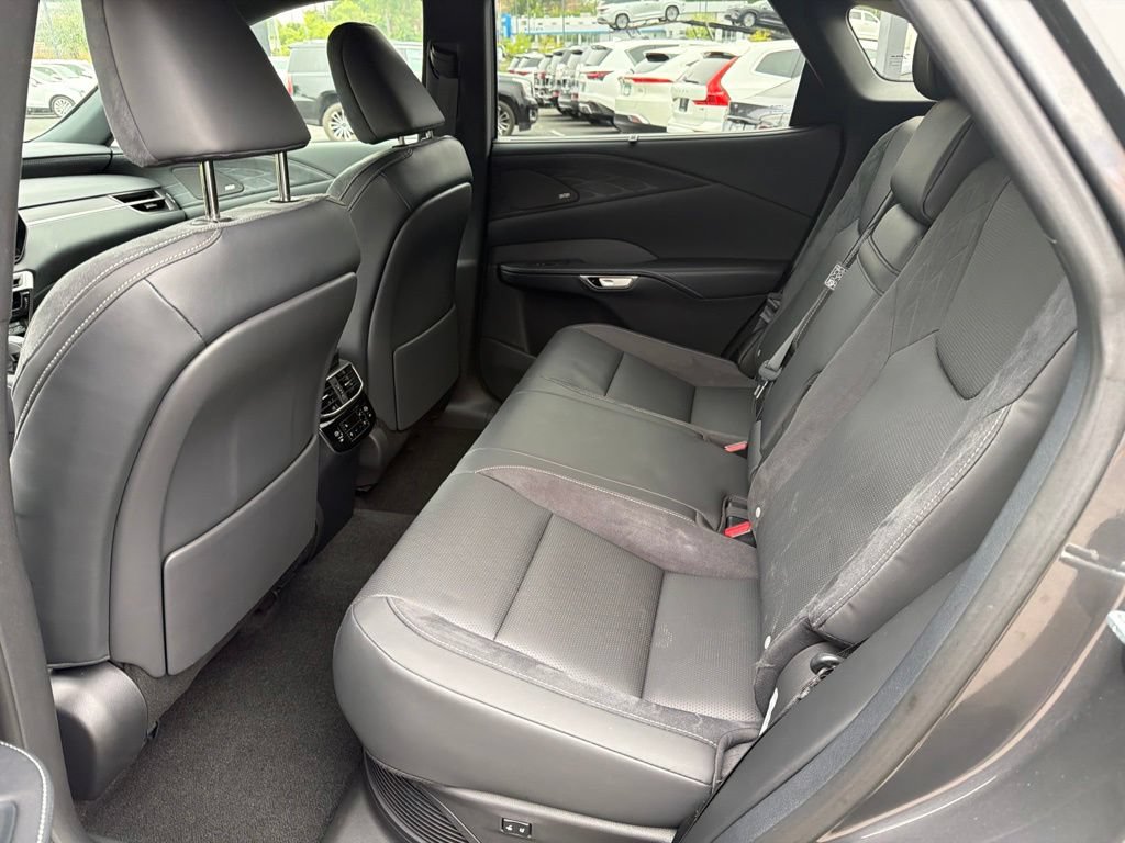 Used 2024 Lexus RX 350 w/ Convenience Package AWD/4WD image 38